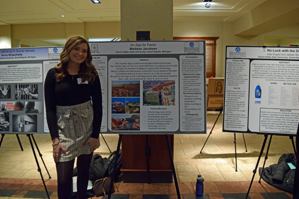 Madison Jacobsen with her research poster